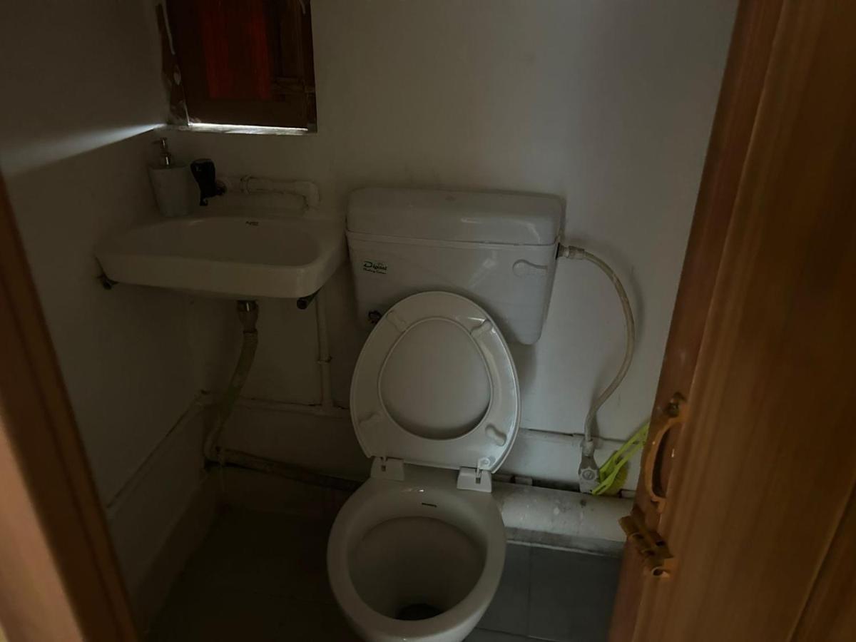 A Away From Bed & Breakfast 2*